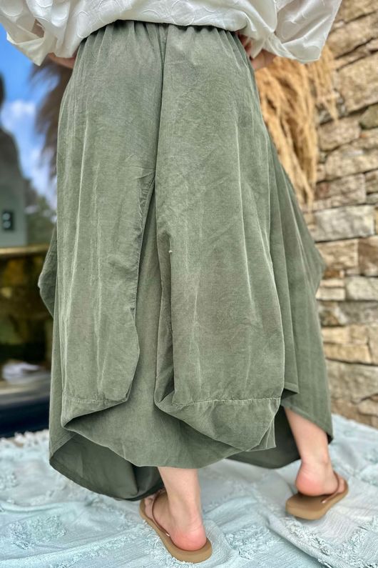 Made in Italy Dalston Needlecord Parachute Skirt Khaki /9 =